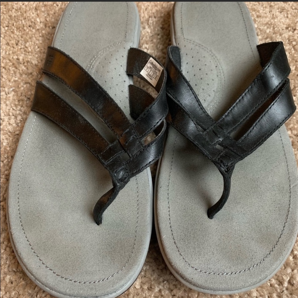 Columbia Flip Flops